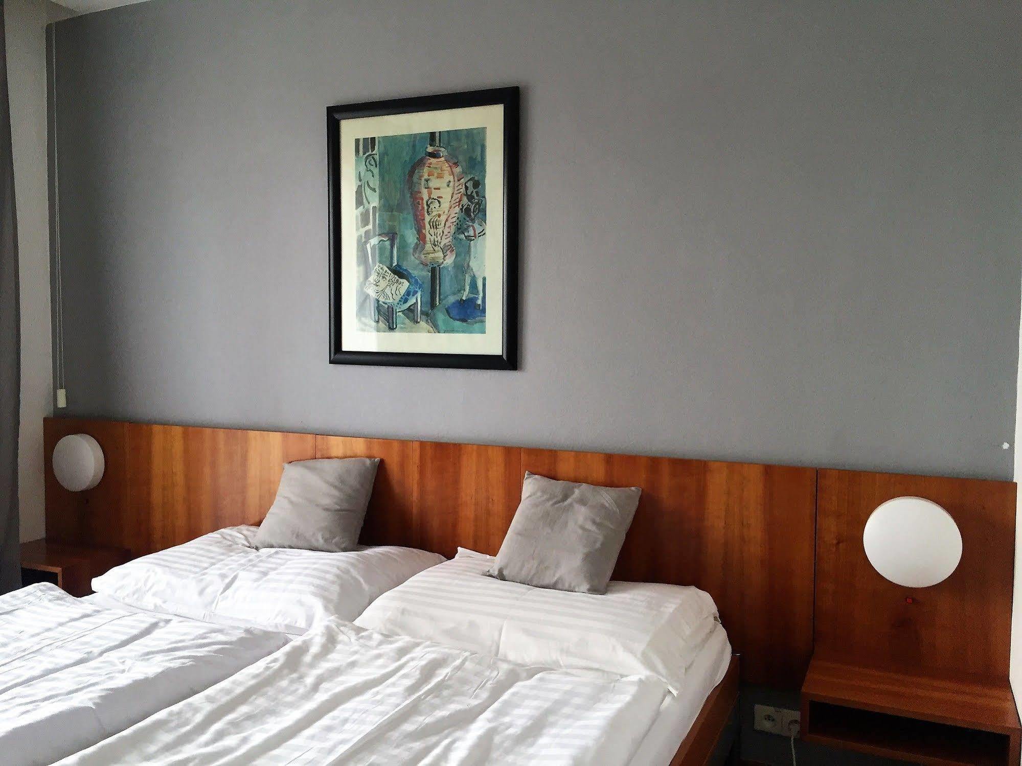 Hotel Maxim สเวตตียูร์ ภายนอก รูปภาพ