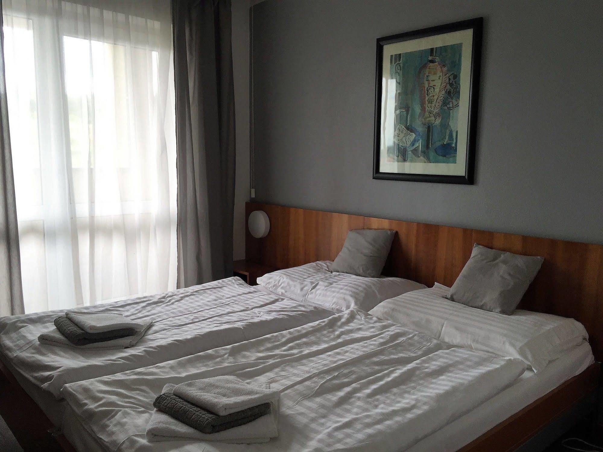 Hotel Maxim สเวตตียูร์ ภายนอก รูปภาพ